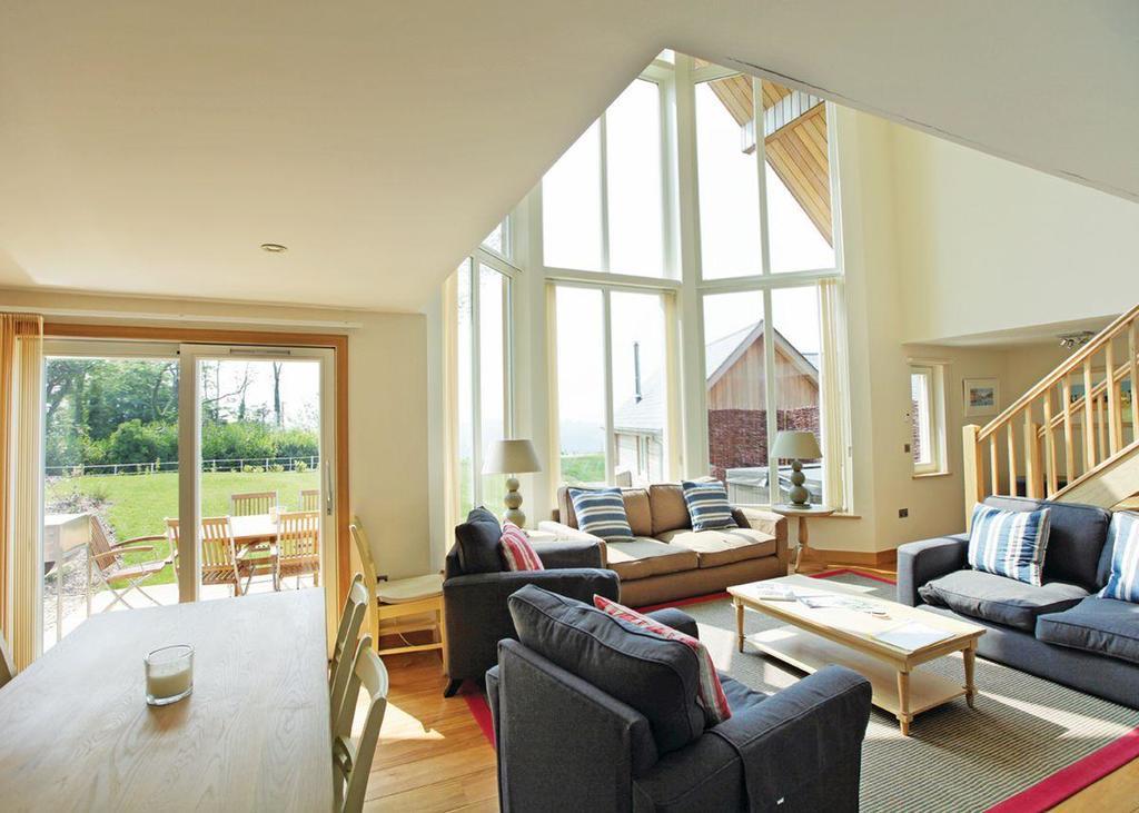 Swandown Lodges Chard Buitenkant foto